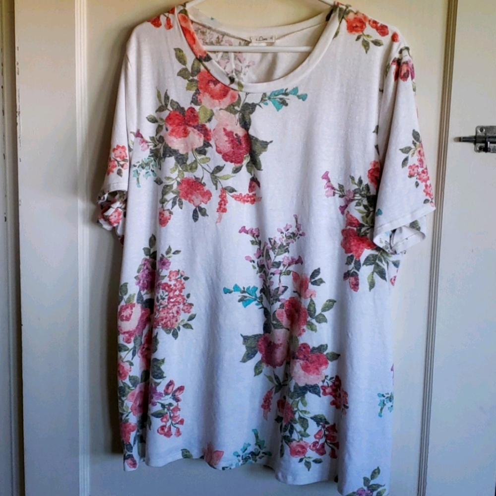 E.Luna ladies top